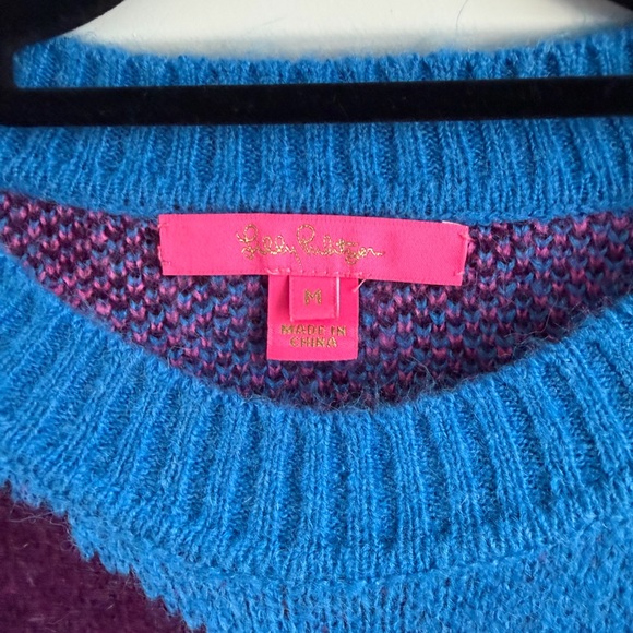 Lilly Pulitzer Ferrara Sweater in the Blue Flare Growl & Prowl Jacquard Print - Picture 5 of 7